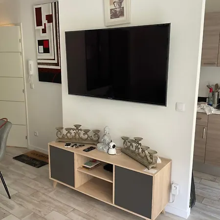 Coin Nuit Terrasse Parking Clim 尼斯