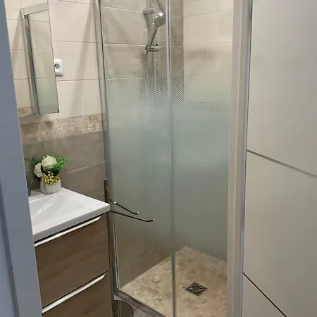 Coin Nuit Terrasse Parking Clim 公寓 *