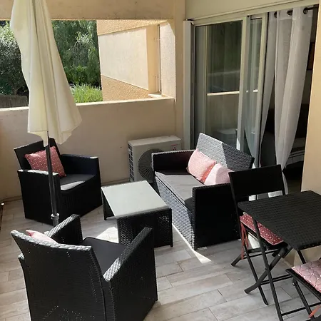 Appartement Coin Nuit Terrasse Parking Clim *
